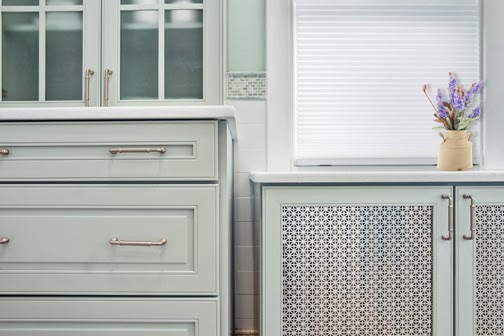 shaker style green cabinets