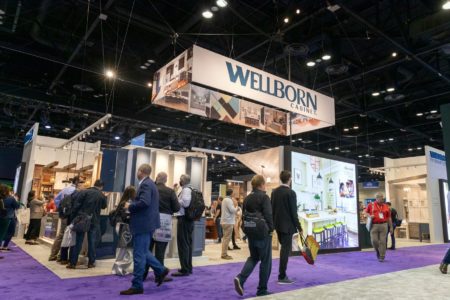 WELLBORN KBIS BOOTH WITH PEOPLE